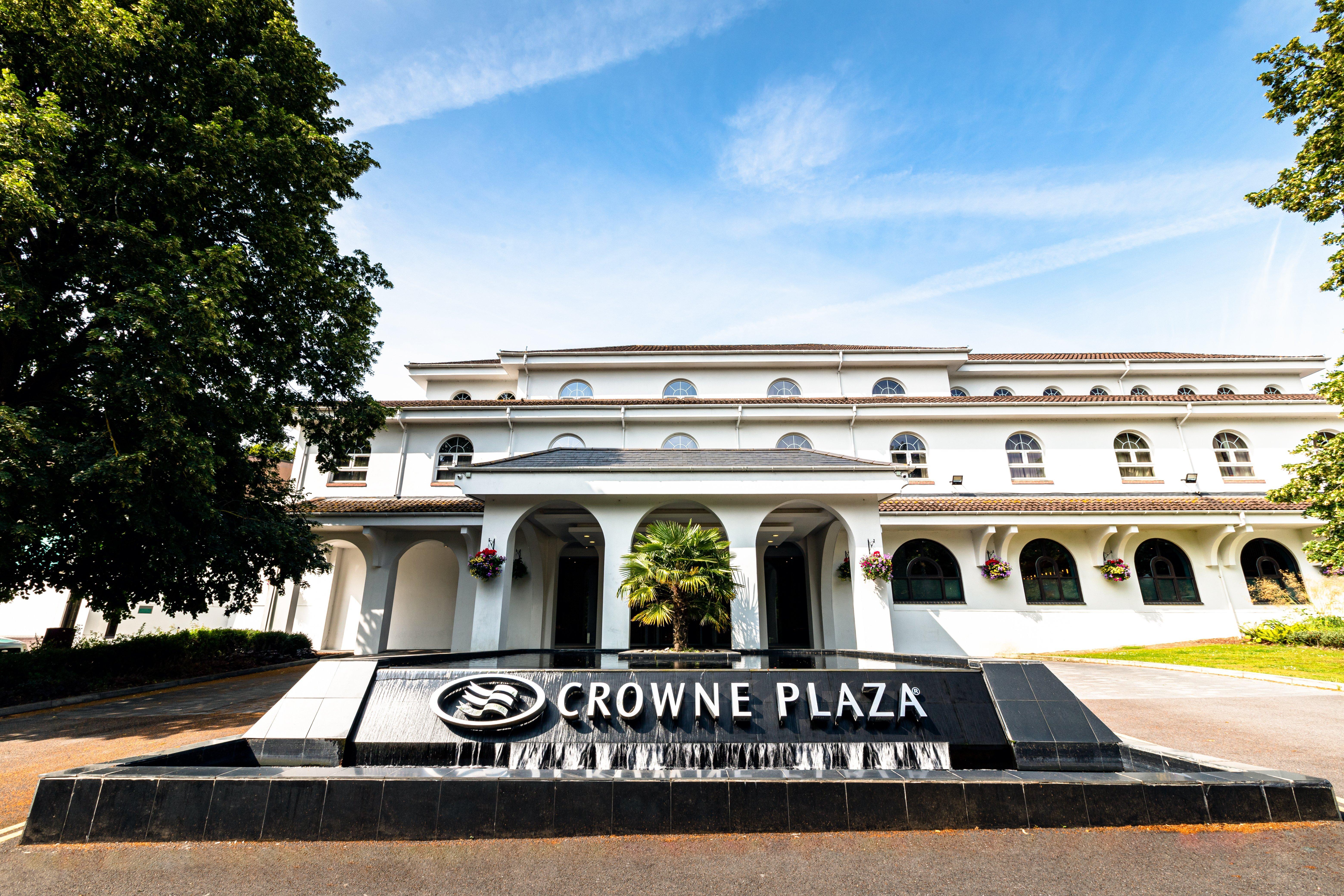 Crowne Plaza Gerrards Cross, An Ihg Hotel Beaconsfield Exterior foto